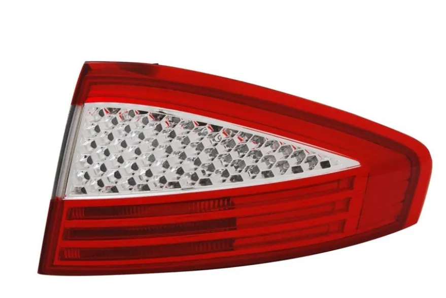 Baklampa Höger Ford Mondeo IV Hatchback