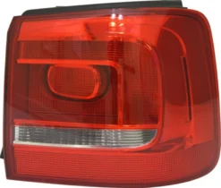 Baklampa Ytterdel Höger VW Touran 1T