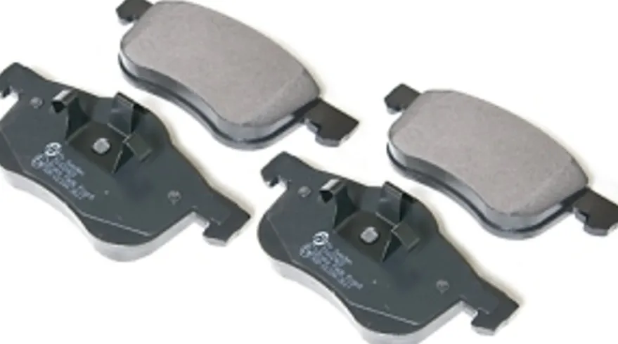 Bromsbeläggssats, skivbroms Fram Volvo S60, S80, Xc70, V70