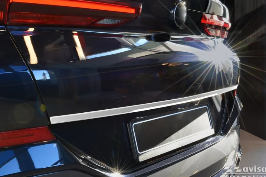Dekorlist baklucka BMW X6 G06 LCI 2023– Matt Silver