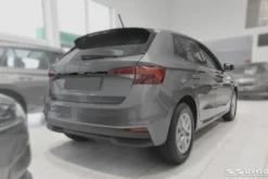 Dekorlist baklucka Skoda Fabia IV 2021– Blank Svart