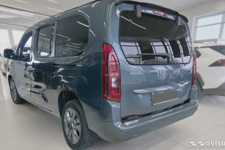 Dekorlist baklucka Toyota Proace City Verso 2019– Blank Svart