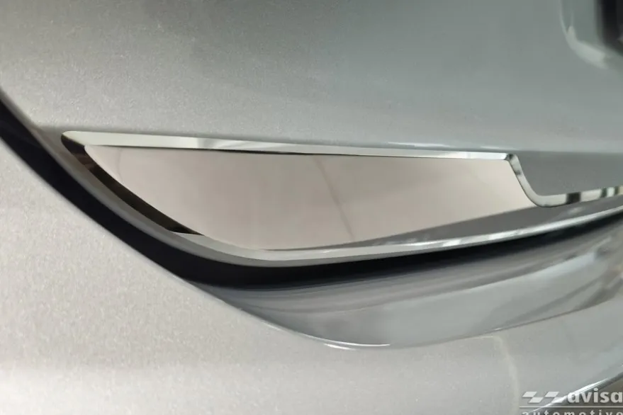 Dekorlist baklucka Volvo V90 II / V90 Cross Country 2016– Krom