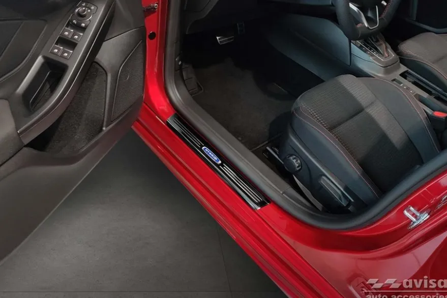 Instegslister i Blank Svart Stål Ford Focus IV Hatchback 2018->