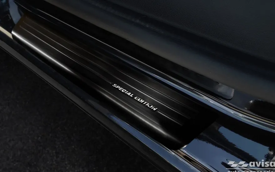 Instegslister i Borstad Svart Stål Smart Forfour II 453 2014->