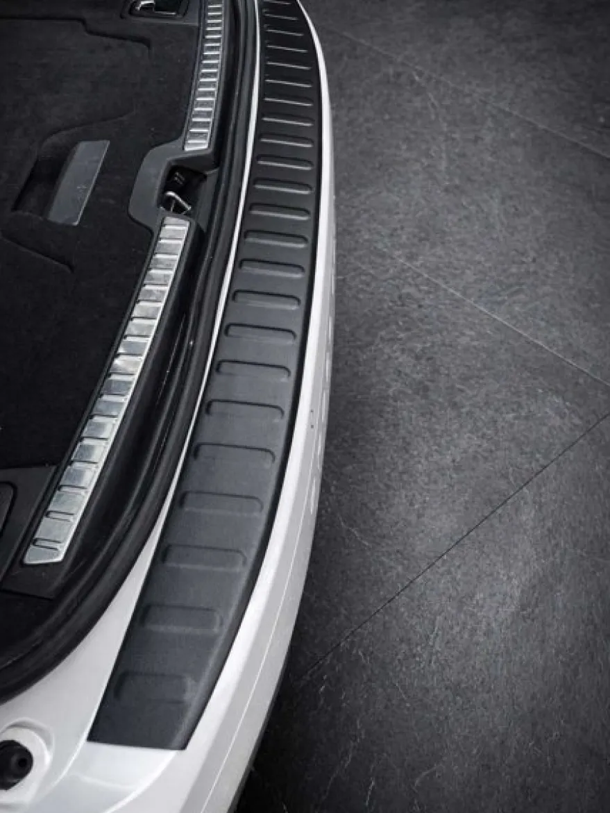 Lastskydd ABS plast – Volvo V90 II Cross Country