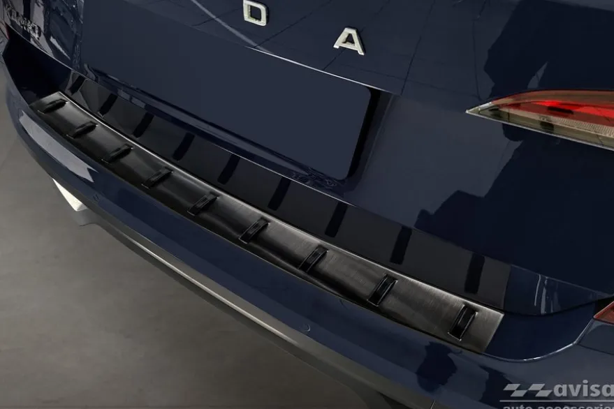 Lastskydd Hybrid Rostfri Svart metall Skoda Kamiq 2019-2024