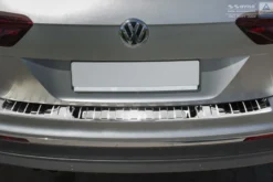Lastskydd Rostfri Blank Metall Volkswagen Tiguan II Allspace 2017-2024