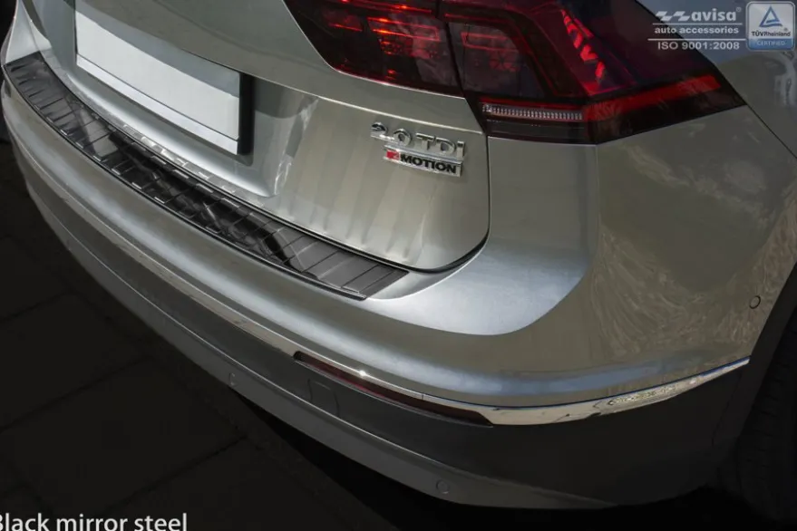 Lastskydd Rostfri Blank Svart Metall Volkswagen Tiguan II Allspace 2017-2024