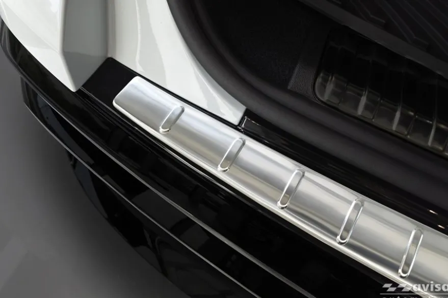 Lastskydd Rostfri Borstad metall Audi Q5 III 2024->