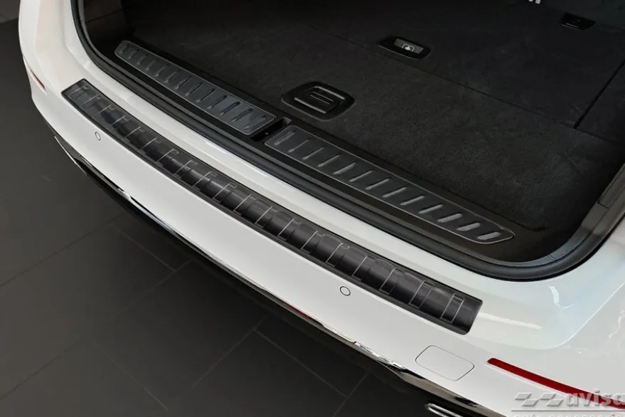Lastskydd Rostfri Borstad Metall Svart Bmw G31 5-Serie 2020->