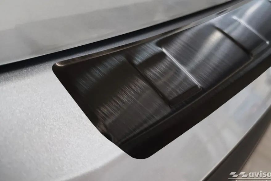 Lastskydd Rostfri Borstad Metall Svart Skoda Enyaq IV 2020->