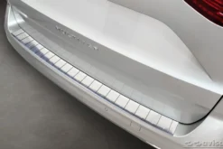 Lastskydd Rostfri Borstad Metall VW Multivan T7 2021->