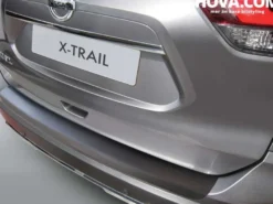 Lastskydd Svart Nissan X-Trail T32 08.2017-08.2022
