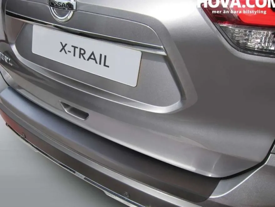 Lastskydd Svart Nissan X-Trail T32 08.2017-08.2022