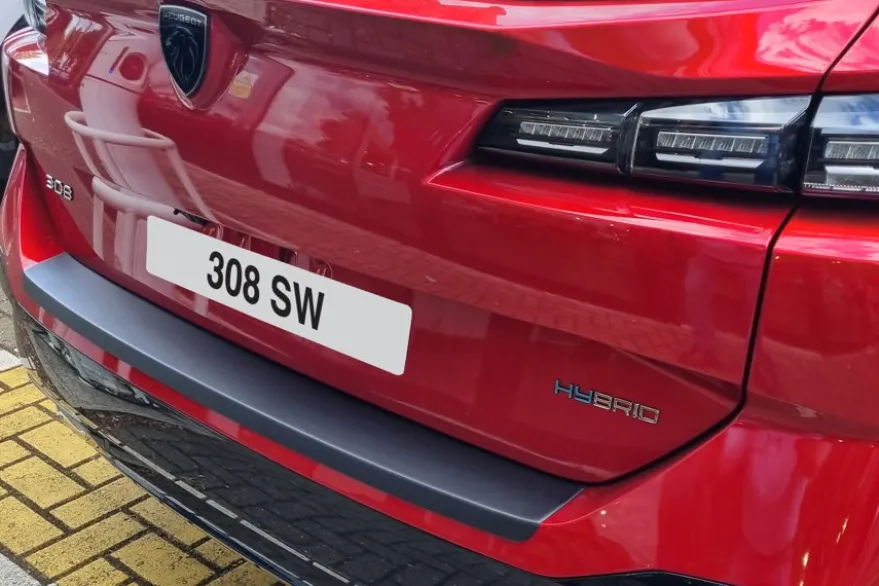 Lastskydd Svart Peugeot 308 SW 07.2021->