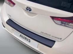 Lastskydd Svart Toyota Auris E180 5-D 9.2015-10.2018