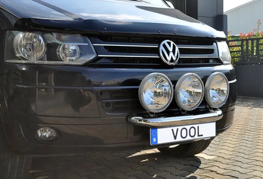 Modellanpassad Voolbar Ljusbåge till VW T5 2010-2015 Fästen för 2 extraljus