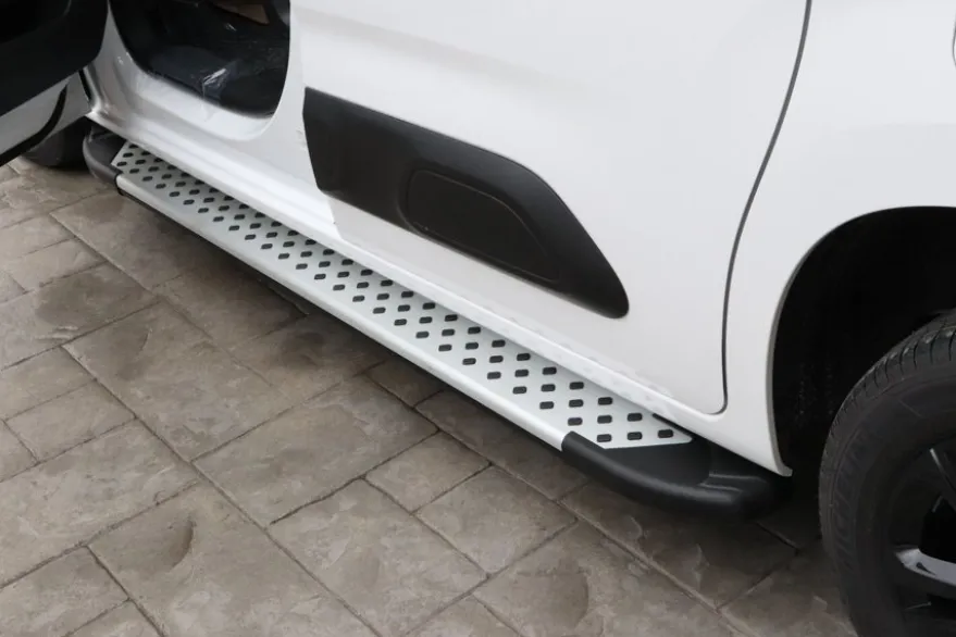 Sidesteps Anti-Slip - Citroen Berlingo K9 Transporter 2019->