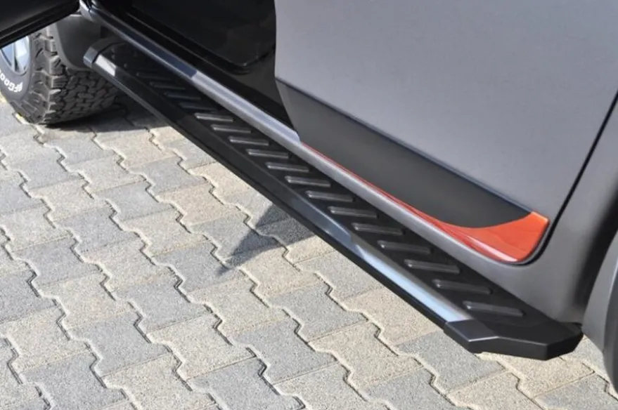 Sidesteps Urban Exlusive - Mitsubishi L200 2007-2015