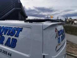 Takbåge Bak Svart - Transporter / Multivan / Caravelle 2016-2019